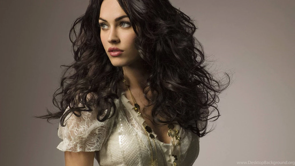 Celebrity Wallpapers Amazing Pictures Fullwidehd.com