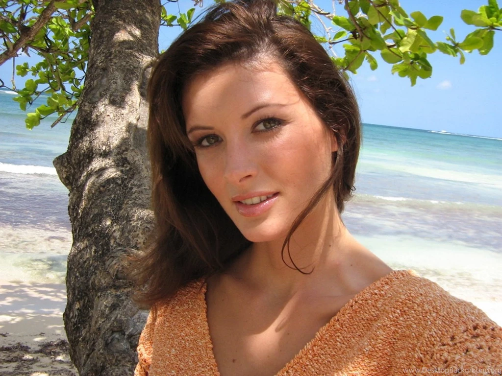 April Bowlby Wallpapers 82263