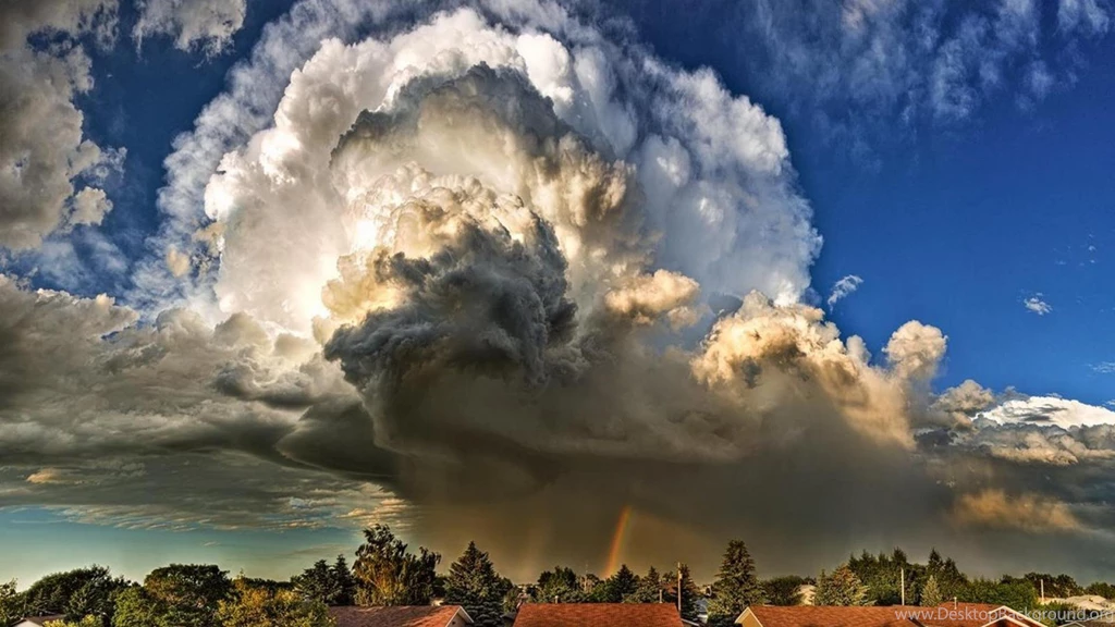 SUPERCELL CLOUDS WALLPAPER (