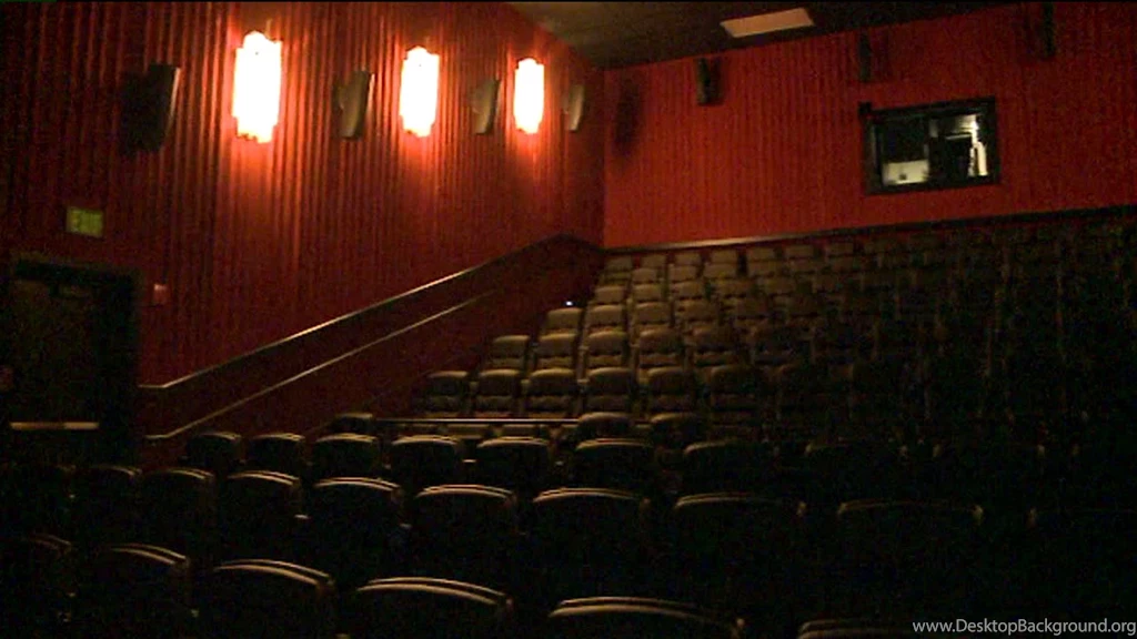 Man Shot To Death For Texting In Florida Movie Theater: Sheriff ...