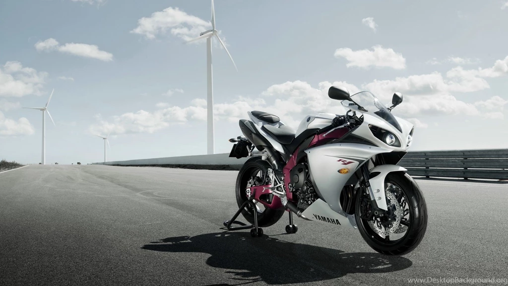 Yamaha YZF R1 images.jpg