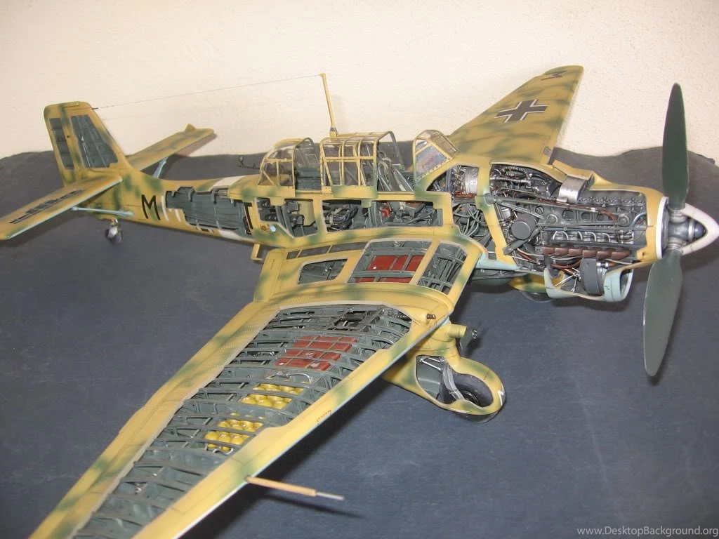 1 24 Scale Cutaway Ju87b 2 Stuka Photoreview No 20 Wallpapers Images, Photos, Reviews