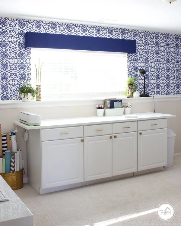 Renter Friendly Wallpapers Installation Yes, You Can Install ...