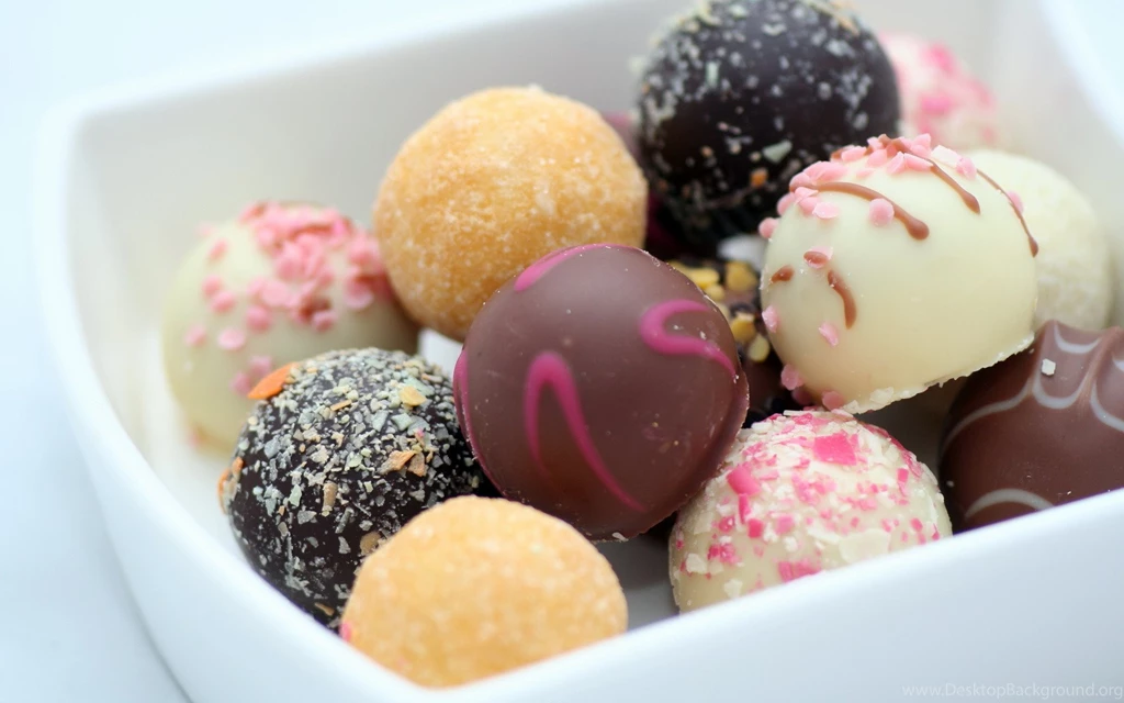 Multi colored Sweets Wallpapers And Images Wallpapers, Pictures ...