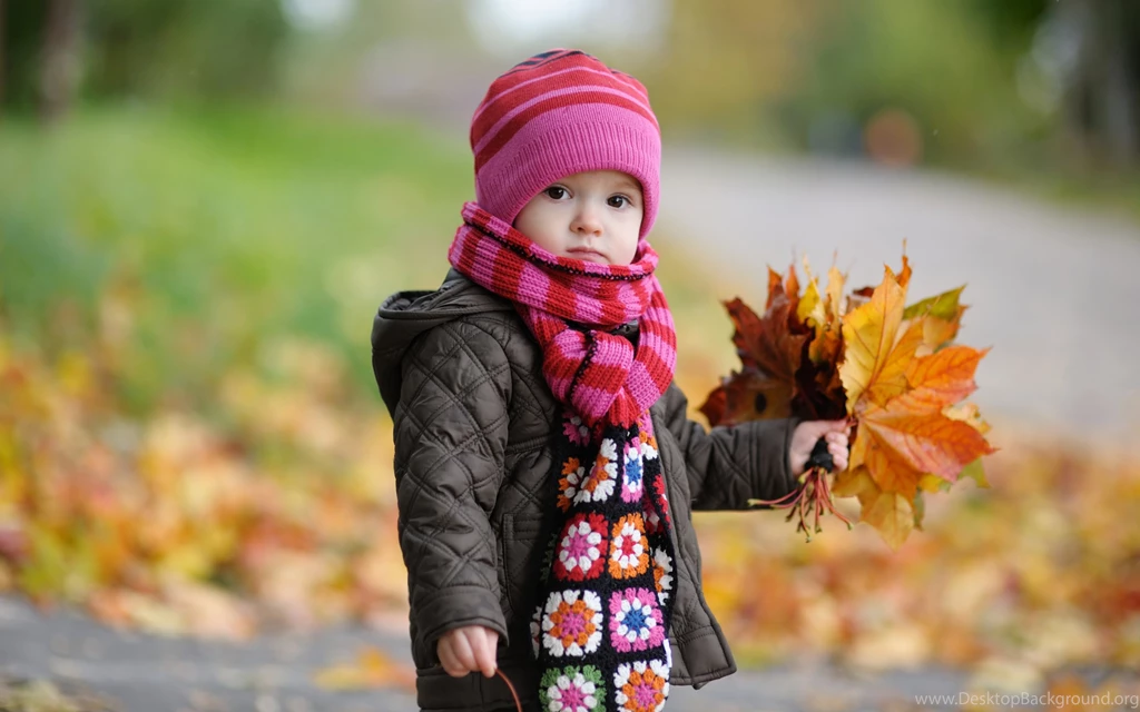 Cute Baby In Autumn Uhd Wallpapers Ultra High Definition ...