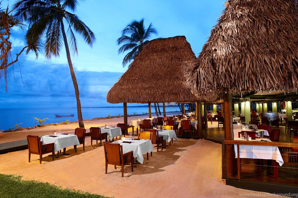 Beach Dining In Fiji (