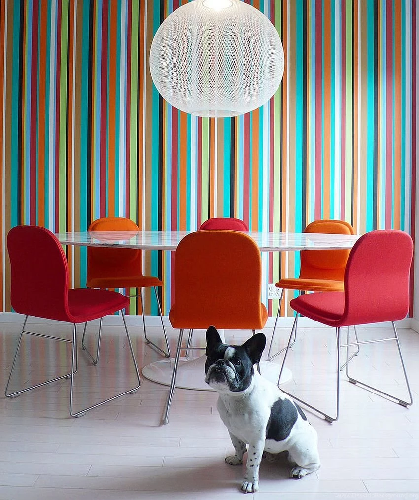 10 Dining Rooms With Snazzy Striped Accent Walls