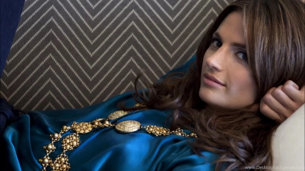 Stana Katic HD Images