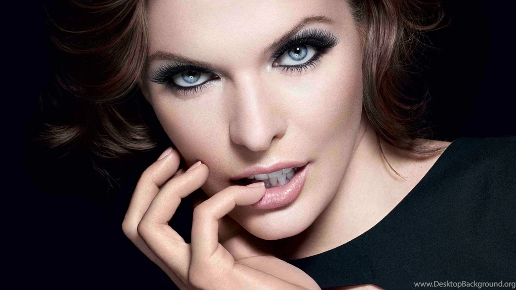 Milla Jovovich HD Wallpapers Free Download
