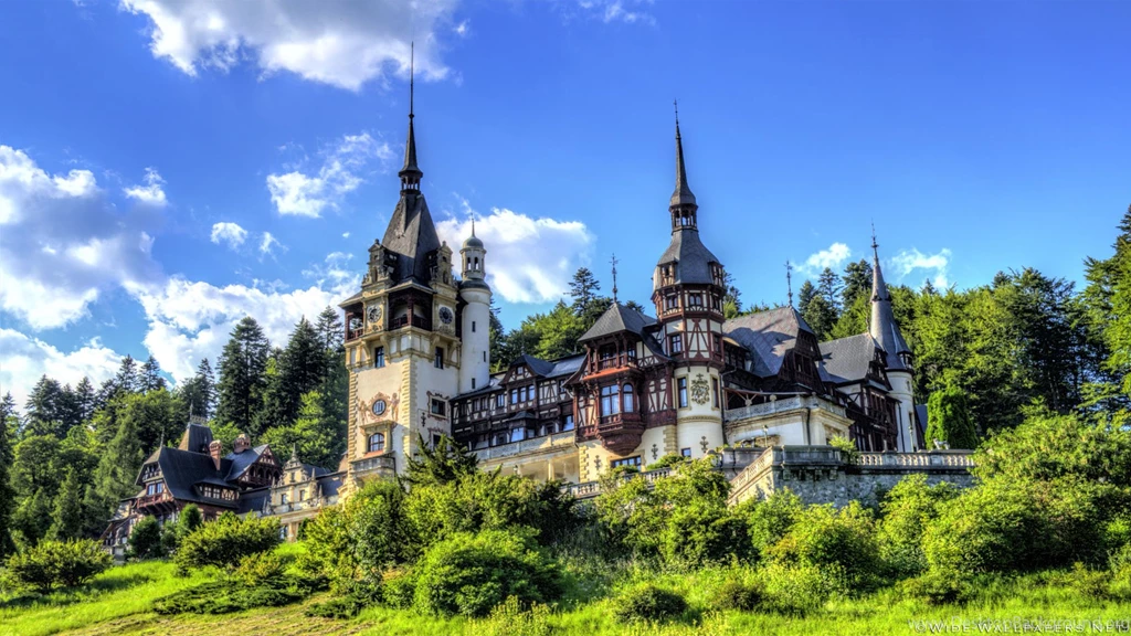 Peles Castle Carpathian Mountains Sinaia Romania Wallpapers ...