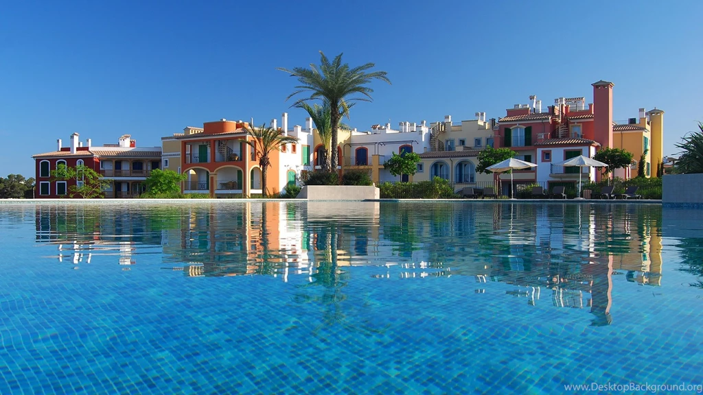 Houses: Gorgeous Pool Apartment Development Houses Reflection ...