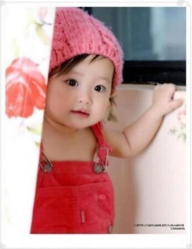 Latest Cute Baby Wallpapers 1 Girl Baby Wallpapers