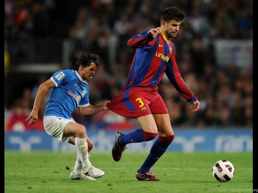 Give Me The Ball Or Undress Pants!   Gerard Piqué Wallpapers ...