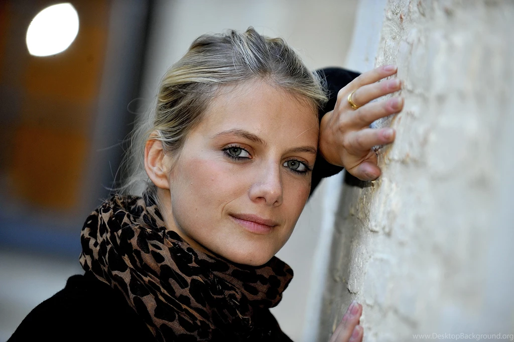 Melanie Laurent Photo Gallery 243 High Quality Pics Of Melanie ...