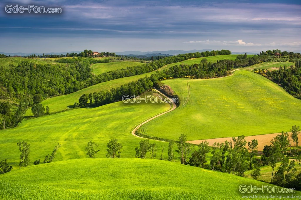 560281_toskana_italiya_polya_vid_s_verhu_8000x5323_www.Gde Fon.com.jpg