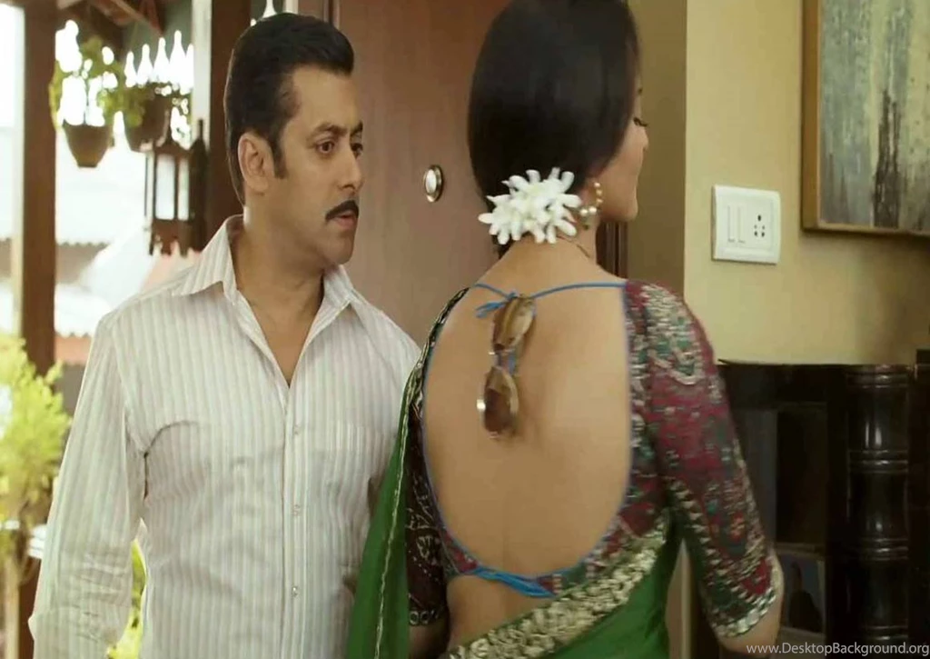 Dabangg 2 Movie Wallpapers