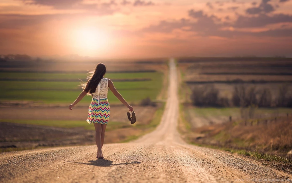 Girl On Road ImgMob