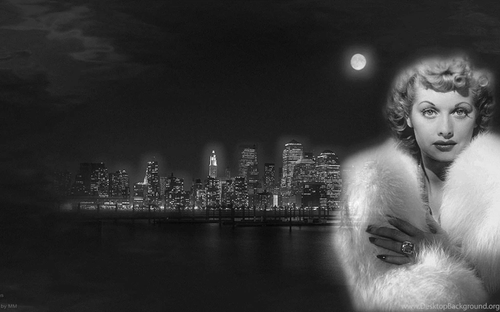 LUCILLE BALL WALLPAPER   (