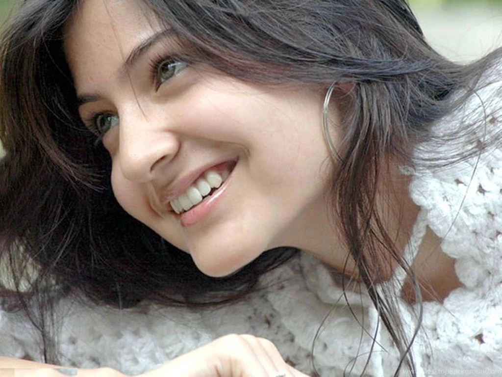 Anushka Sharma HD Photos