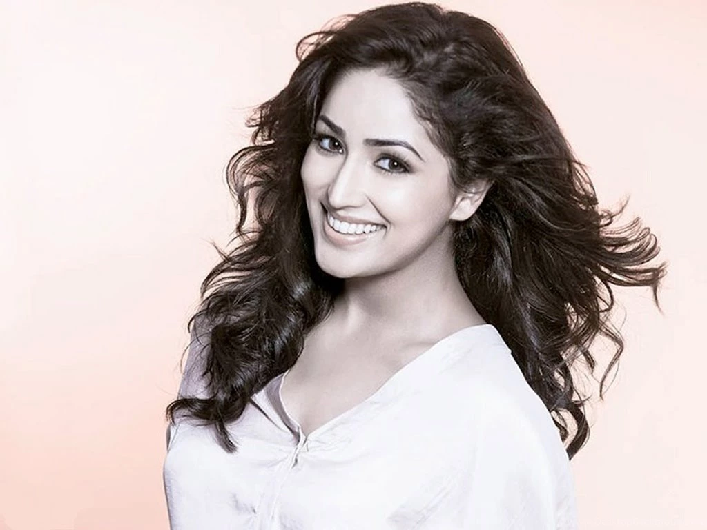 Yami Gautam Awesome And Fabulous Images Hd Hq