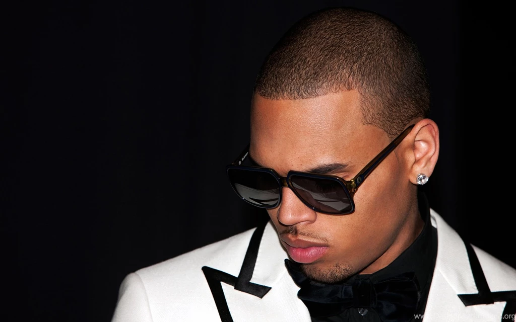 Chris Brown Desktop