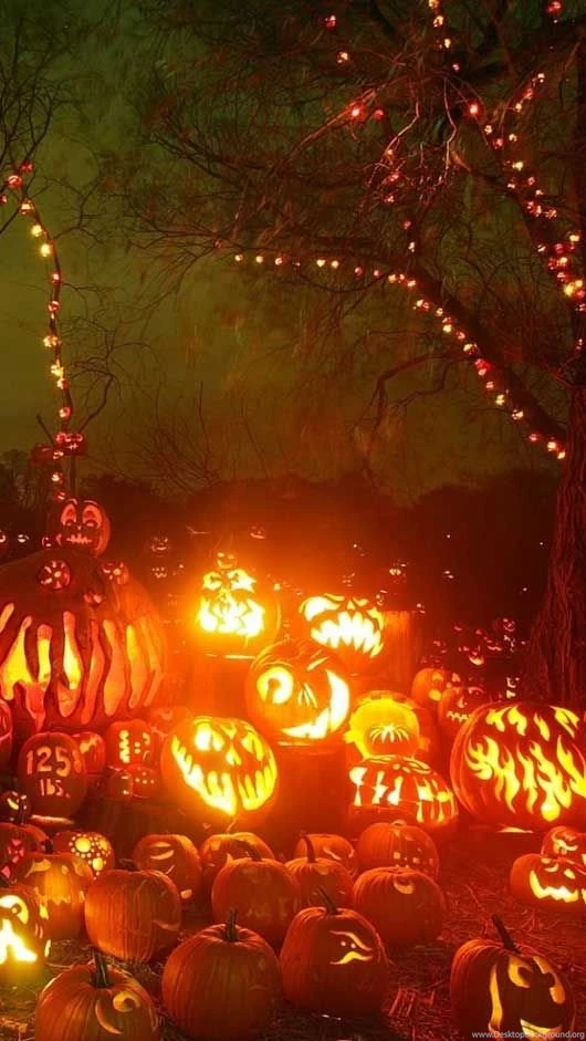 Halloween Wallpapers On Pinterest