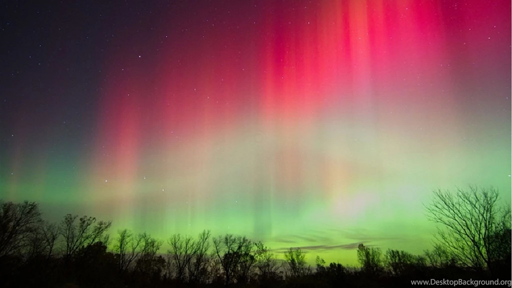 Aurora Borealis Wallpapers • IBackgroundWallpapers