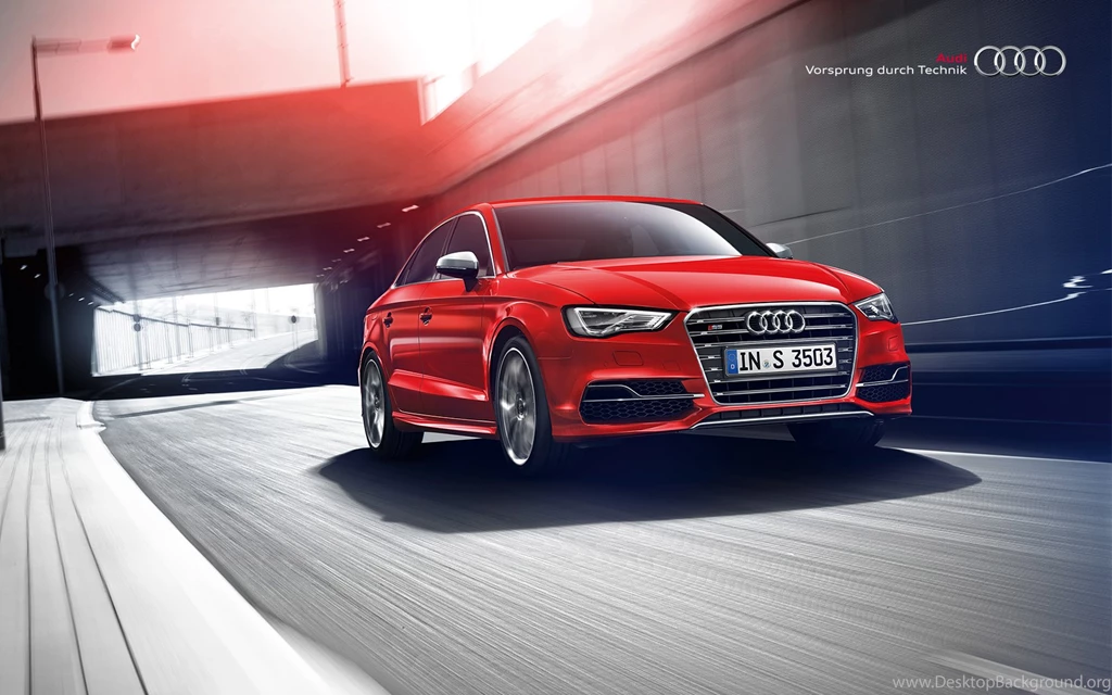 Multimedia Experience > S3 Sedan > Audi Five Dock