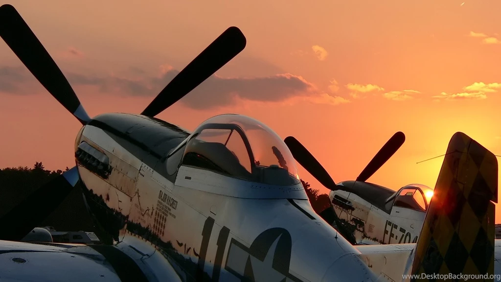 P 51 sunset wallpaper.jpg