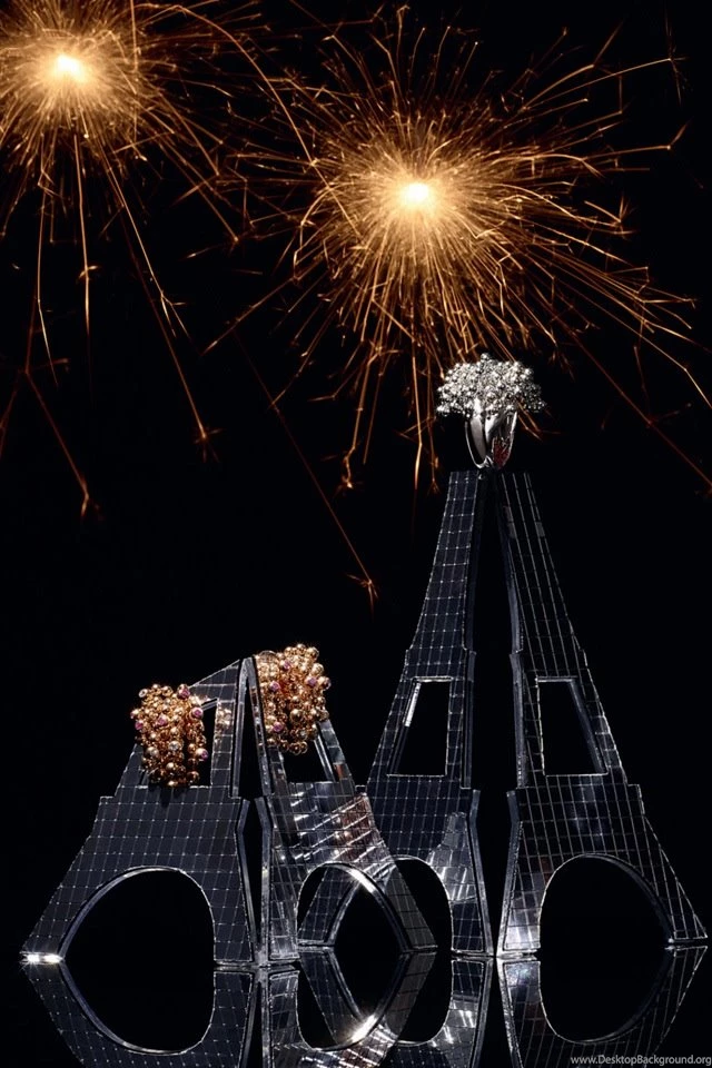 Dazzling Fireworks iPhone 4s Wallpapers Download