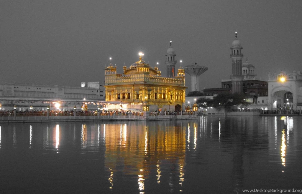 Widescreen Golden Temple Wallpapers