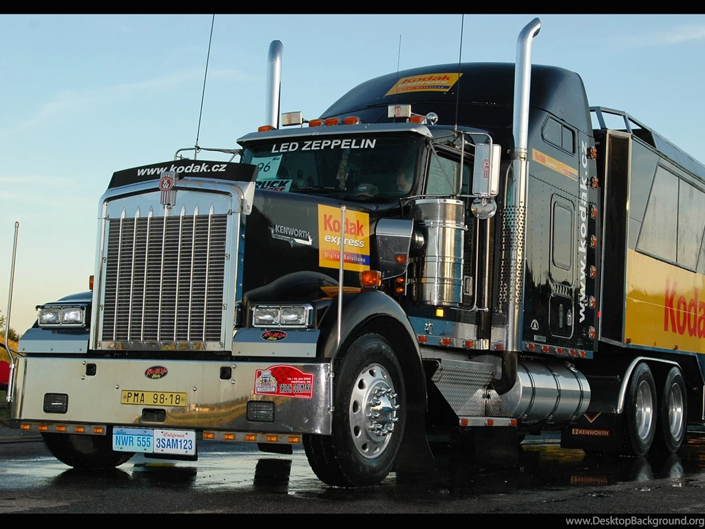 KENWORTH W900 Semi Tractor (66) Wallpapers
