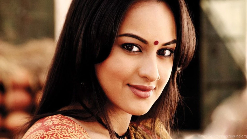 Sonakshi Sinha Wallpapers HD Latest Walls Of Indian Actress