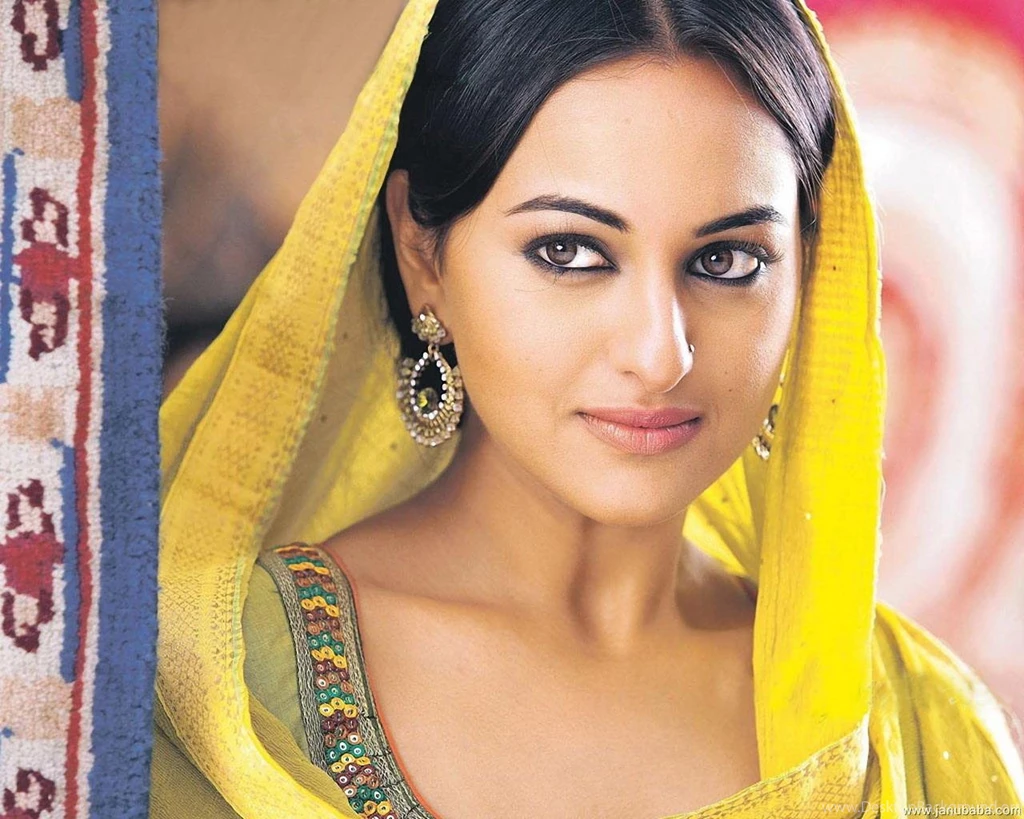Sonakshi Sinha Wallpapers   (1280x1024) : Janubaba.com