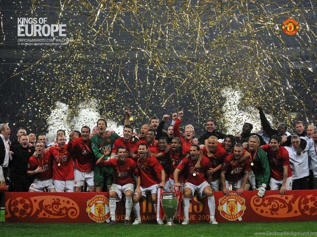 SOCCER PLAYER GALLERY PICTURES: Manchester United Club Wallpapers