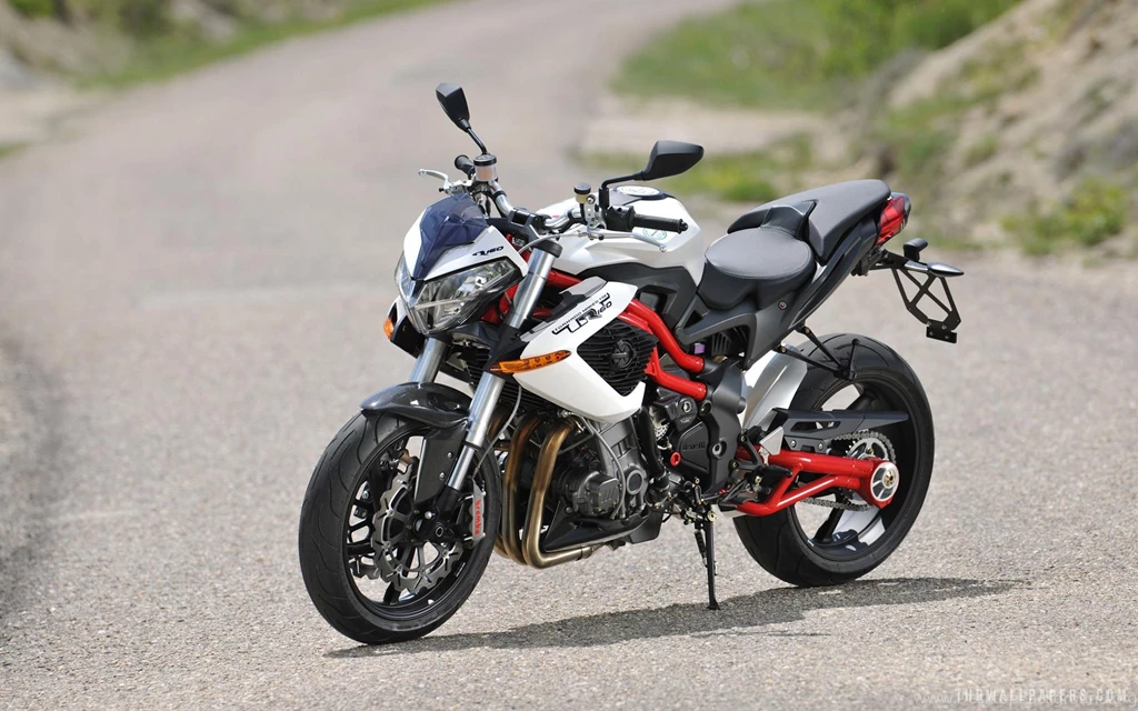 Benelli TNT 25 HD Wallpapers   IHD Wallpapers