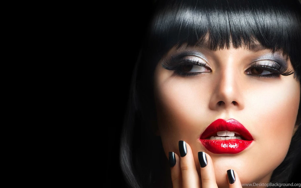 Portrait Of Beautiful Woman With Jewelry Computer Wallpapers ...