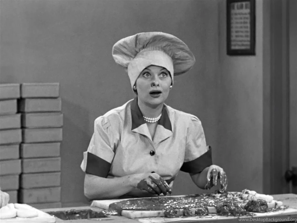 Lucy Looking At Fly At Candy Factory I Love Lucy Photo (35132241 ...