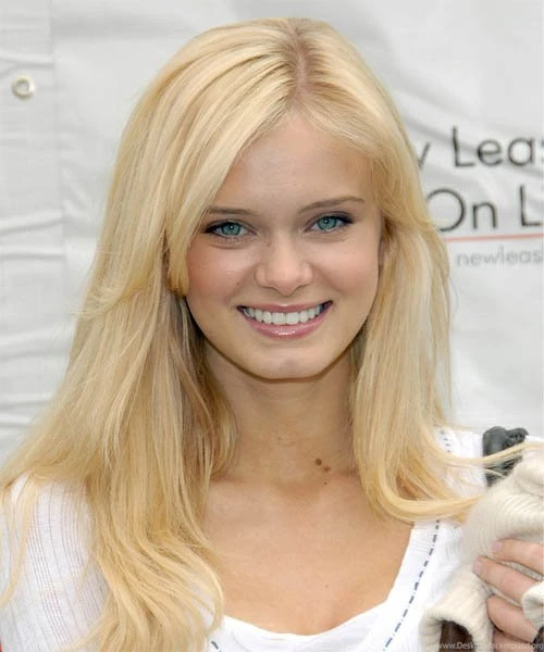 Sara Paxton