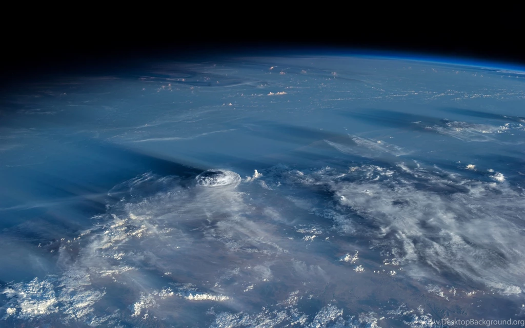 Earth Seen From Space   2880 X 1800 Retina Display Wallpapers