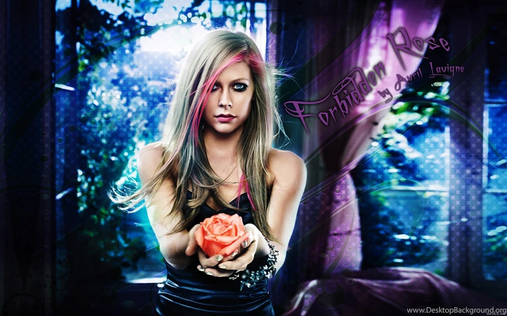 Most Beautiful Avril Lavigne Wallpapers