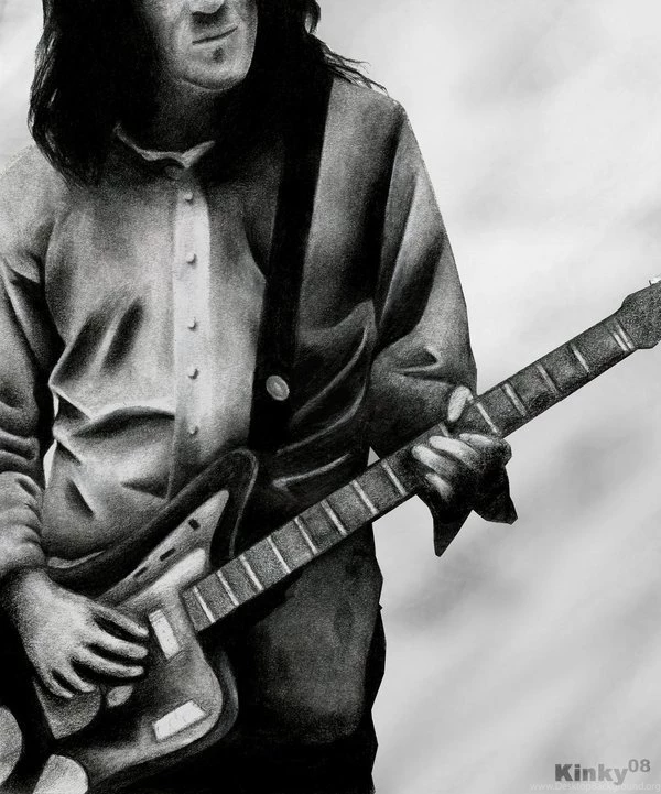 Browsing Scraps On DeviantArt