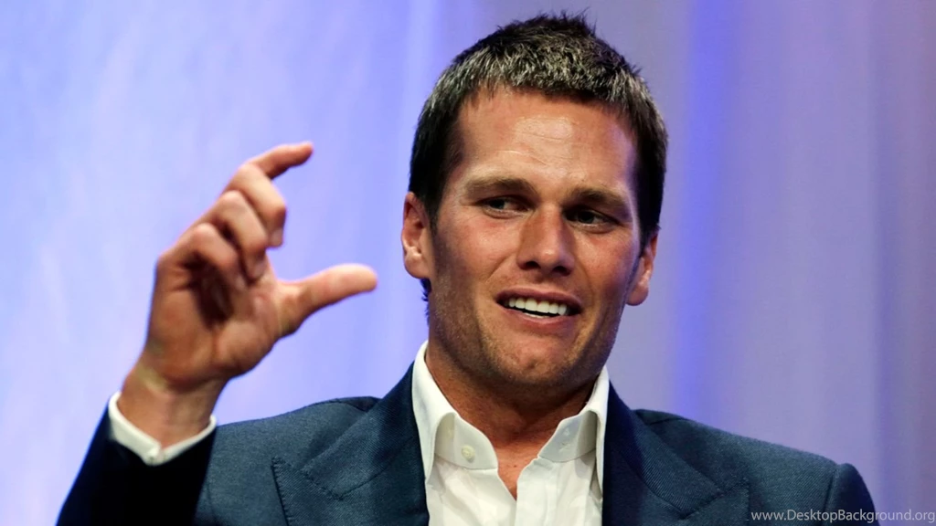 Tom Brady Desktop PC