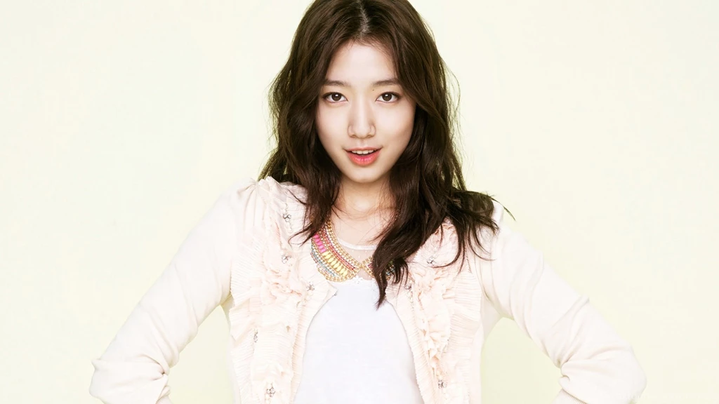 South Korean Actress Park Shin Hye HD Wallpapers