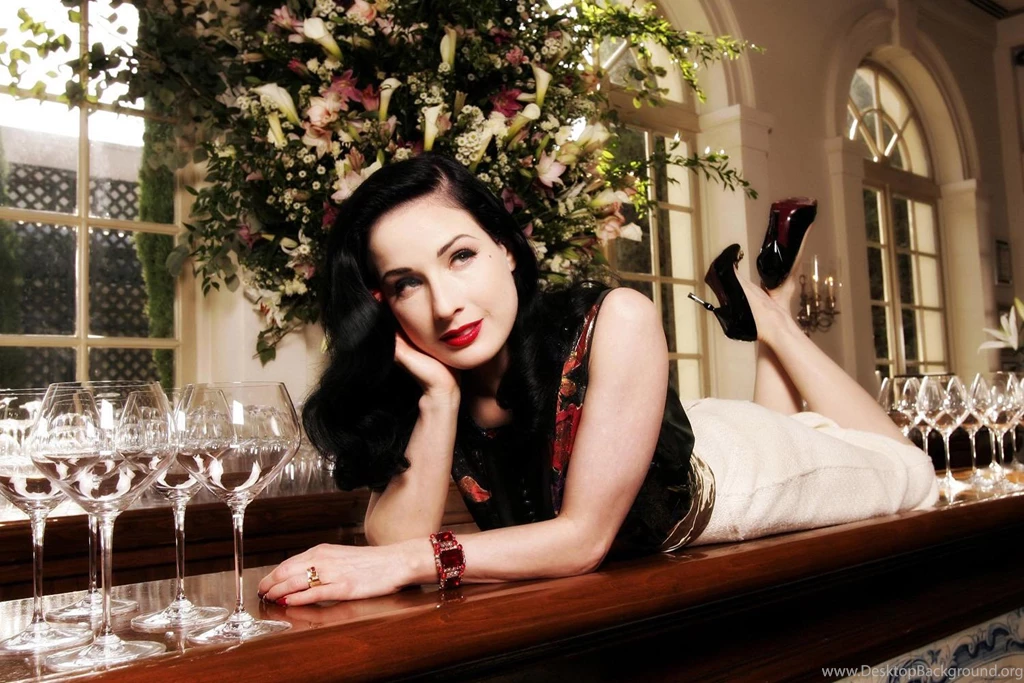 Dita Von Teese 2013