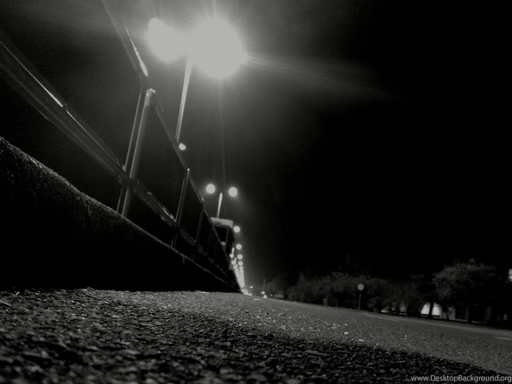 Modern: Zagreb Street Night Road Black White Lamp Wallpapers For ...