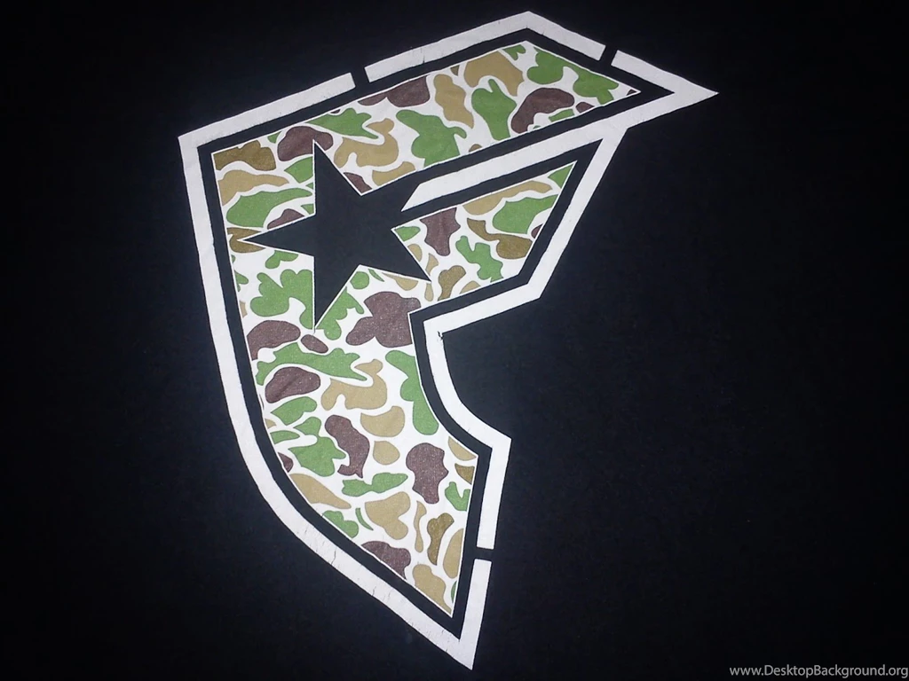 Jerau's Territory X Wishlists: (WL 1716) Camo Logo By Famous Stars ...