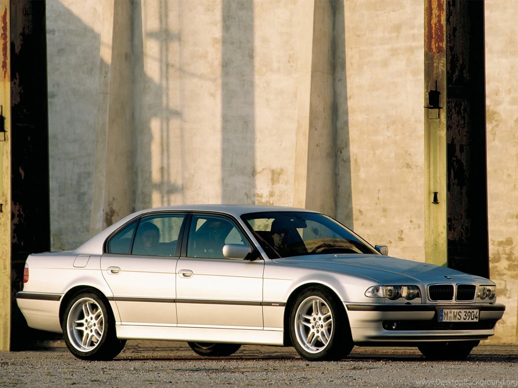 1999 01 BMW 740d E38 Wallpapers
