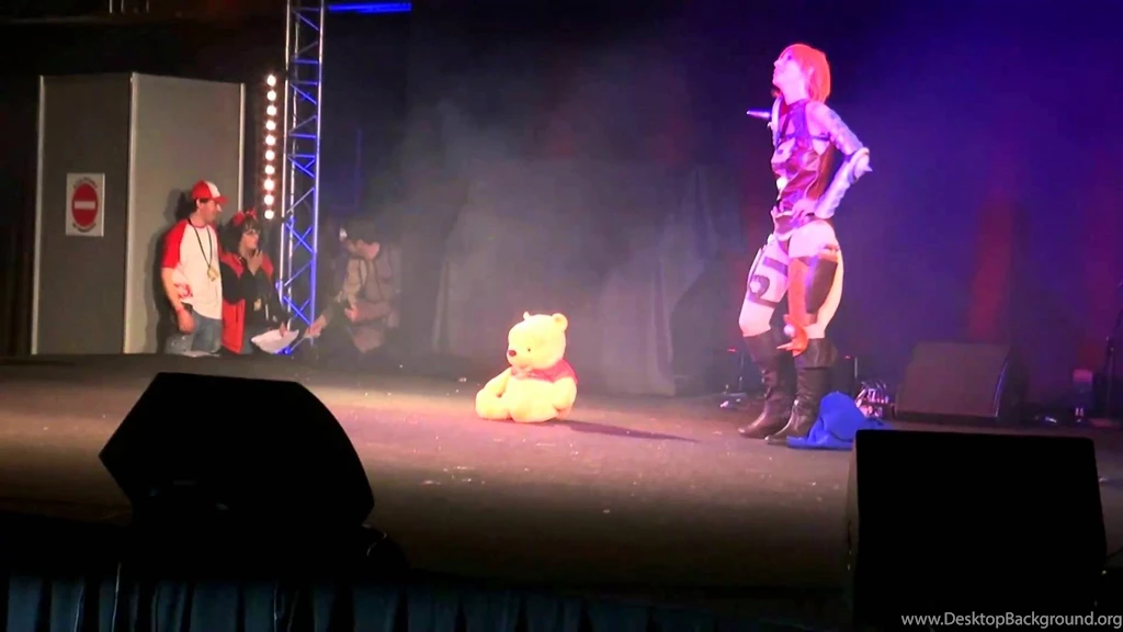 Cosplay Annah (Planescape Torment)   YouTube