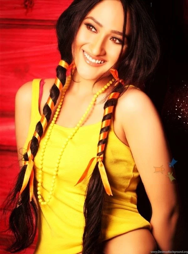 All 4u Stars Wallpaper: Beautiful Aditi Sajwan HD Wallpapers